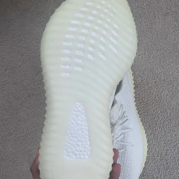 Yeezy 350 V2 Cream
